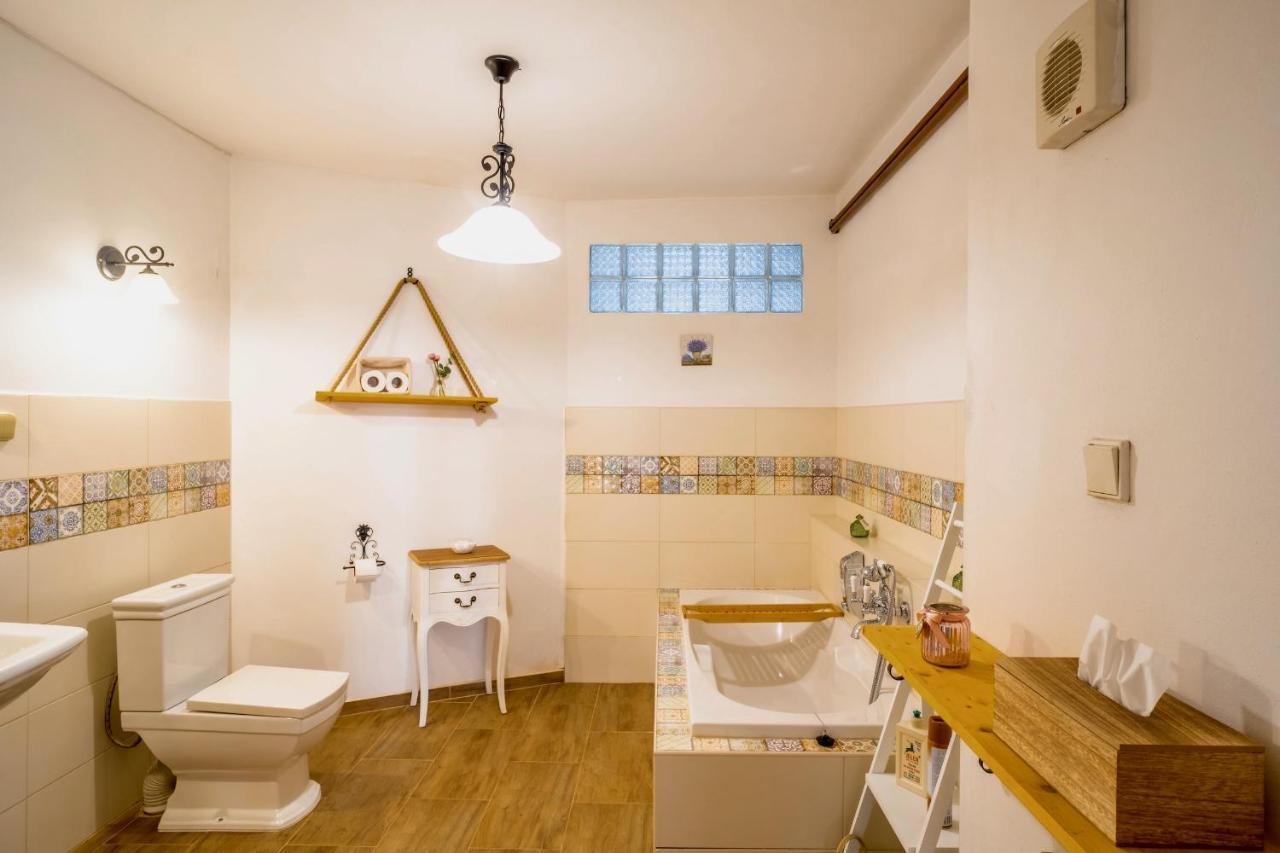Jiřetín pod JedlovouRustic House V Luzickych Horach公寓 外观 照片